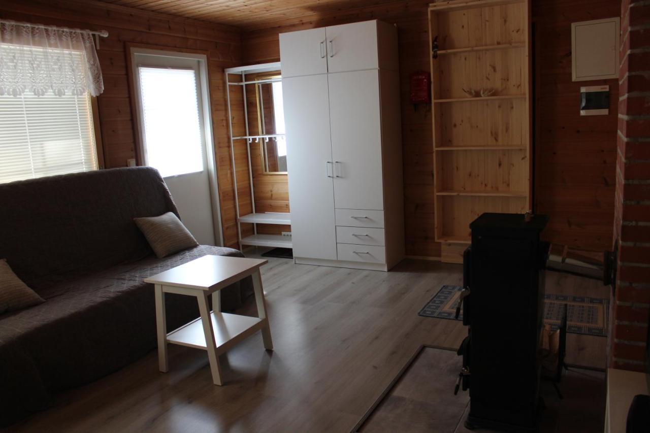 Veikkola Hiekkasaerkaet Apartamento Kalajoki Exterior foto