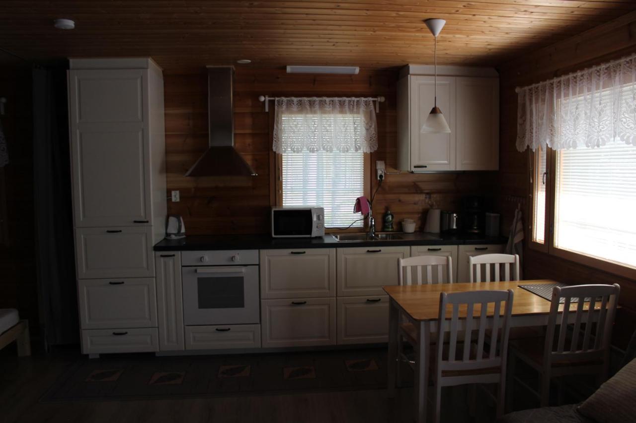Veikkola Hiekkasaerkaet Apartamento Kalajoki Exterior foto